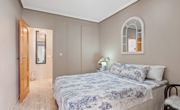 Resale - Ground floor apartment - Pilar de la Horadada - El Pilar de la Horadada