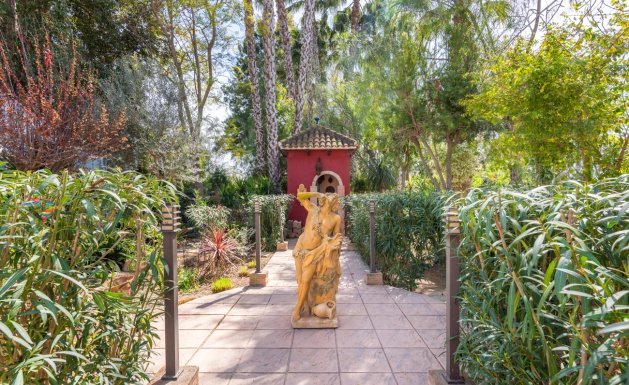 Herverkoop - Country House - Daya Nueva