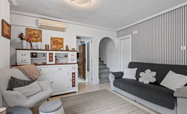 Reventa - Duplex - Ciudad Quesada - Lo Marabú