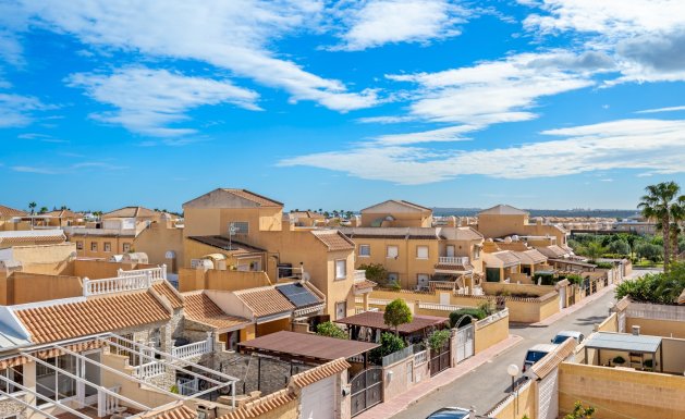 Reventa - Duplex - Ciudad Quesada - Lo Marabú