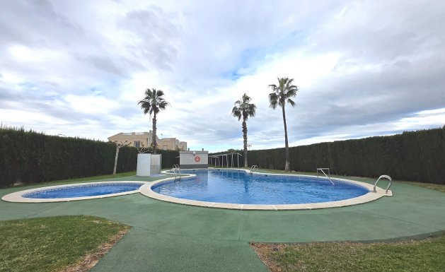 Herverkoop - Apartment - Torrevieja - San Luis