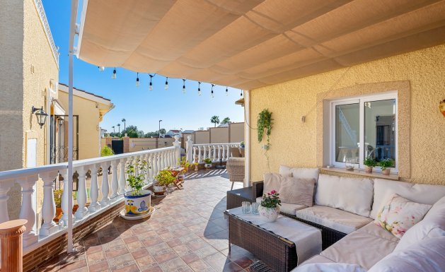 Reventa - Villa - Ciudad Quesada - DOÑA PEPA