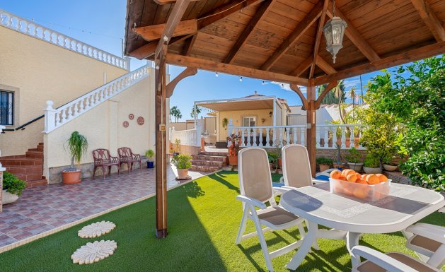 Reventa - Villa - Ciudad Quesada - DOÑA PEPA