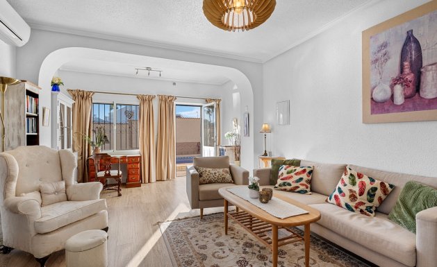 Reventa - Villa - Ciudad Quesada - DOÑA PEPA