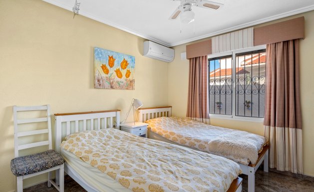 Reventa - Villa - Ciudad Quesada - DOÑA PEPA