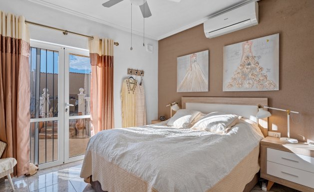 Reventa - Villa - Ciudad Quesada - DOÑA PEPA