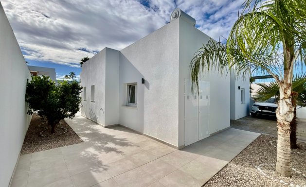 Herverkoop - Detached House / Villa - Benijofar - Benijofar - Village