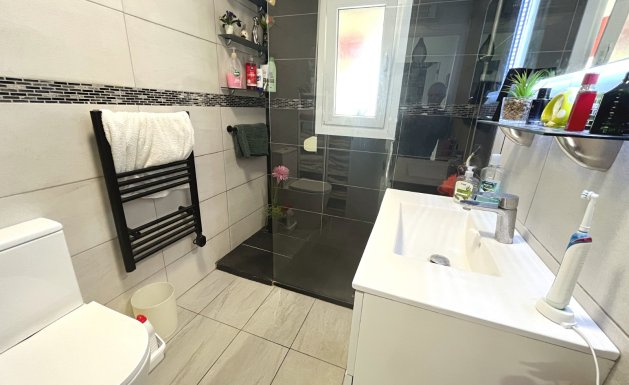 Reventa - Villa - Ciudad Quesada - Central Quesada