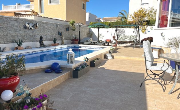 Reventa - Villa - Ciudad Quesada - Central Quesada