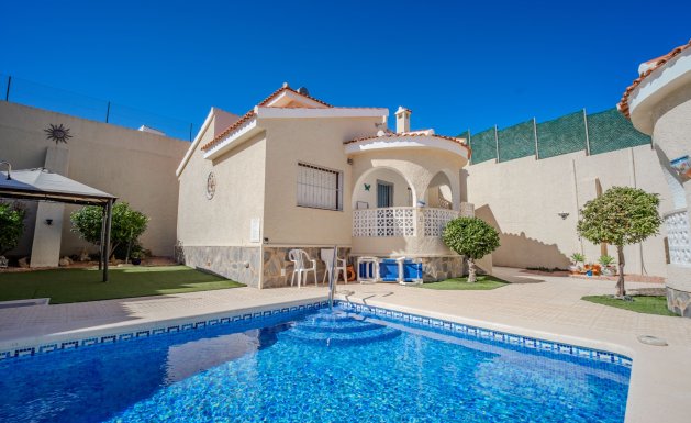 Resale - Detached House / Villa - Ciudad Quesada - La  Marquesa Golf