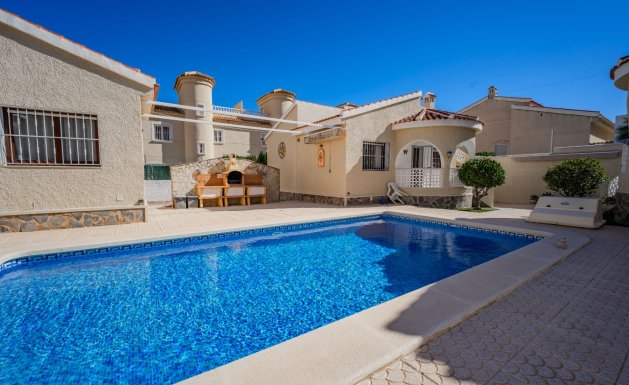 Resale - Detached House / Villa - Ciudad Quesada - La  Marquesa Golf