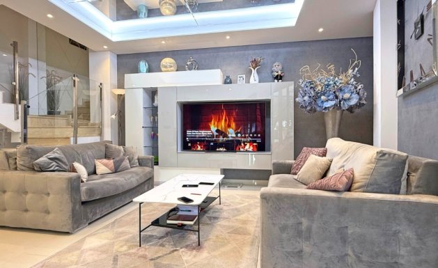 Herverkoop - Detached House / Villa - Orihuela Costa - Villamartín