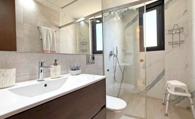 Herverkoop - Detached House / Villa - Orihuela Costa - Villamartín