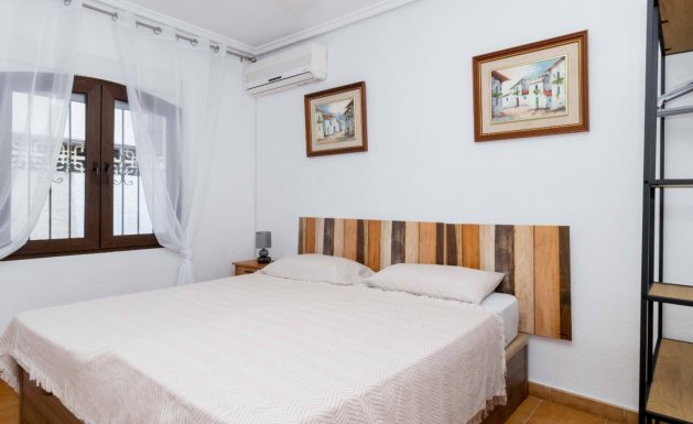 Herverkoop - Semi Detached - Orihuela Costa - La Zenia