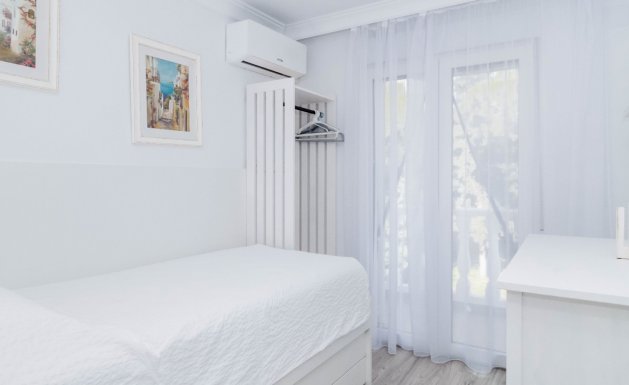 Herverkoop - Semi Detached - Orihuela Costa - La Zenia