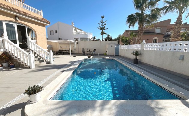 Reventa - Villa - Benijófar - Monte Azul/ El Dorado