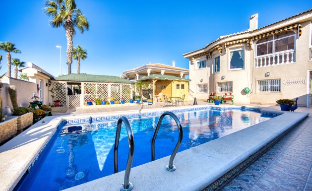 Reventa - Villa - Ciudad Quesada - Benimar