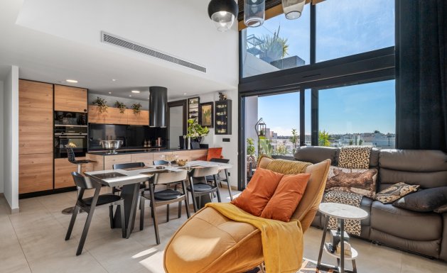 Resale - Penthouse - Villamartín