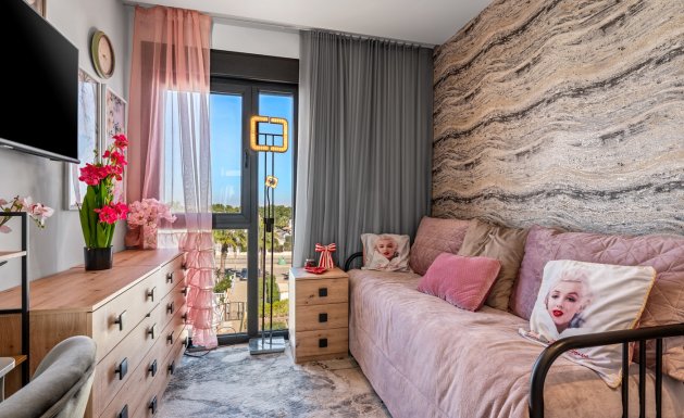 Resale - Penthouse - Villamartín