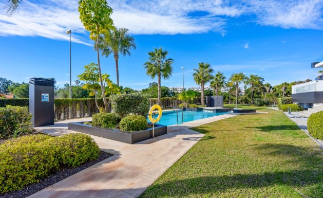 Resale - Penthouse - Villamartín