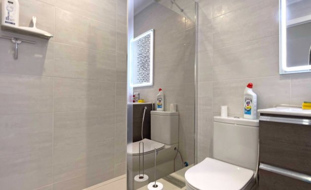 Resale - Chalet - Orihuela Costa - La Zenia