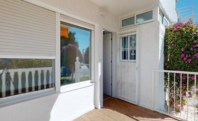 Resale - Apartment - Orihuela Costa - Villamartín