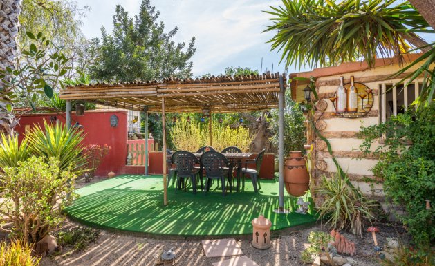 Herverkoop - Country House - Daya Nueva