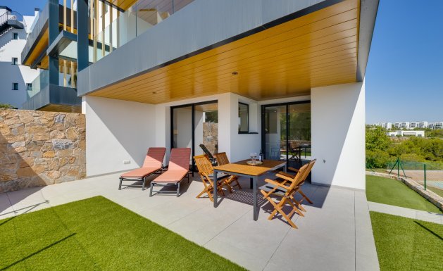 Herverkoop - Apartment - Las Colinas Golf Resort