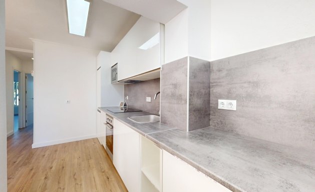 Resale - Apartment - Orihuela Costa - Villamartin