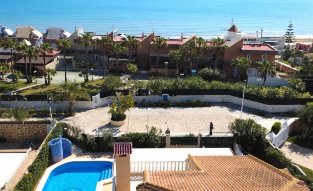Herverkoop - Detached House / Villa - Torrevieja - Torrelamata - La Mata
