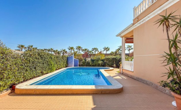 Herverkoop - Detached House / Villa - Torrevieja - Torrelamata - La Mata