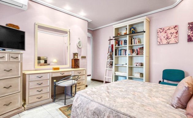 Herverkoop - Detached House / Villa - Torrevieja - Torrelamata - La Mata