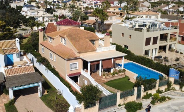 Herverkoop - Detached House / Villa - Torrevieja - Torrelamata - La Mata