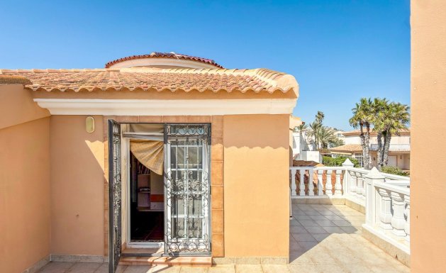 Herverkoop - Detached House / Villa - Torrevieja - Torrelamata - La Mata