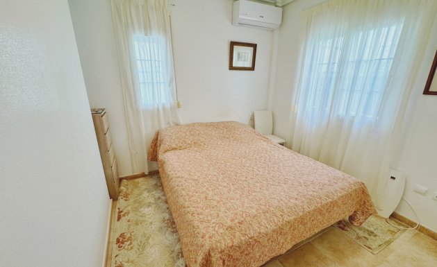 Herverkoop - Villa - Guardamar del Segura - El Raso