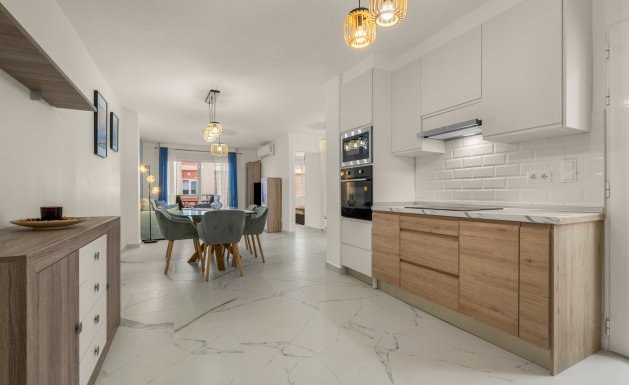 Herverkoop - Apartment - Torrevieja - Playa de El Cura