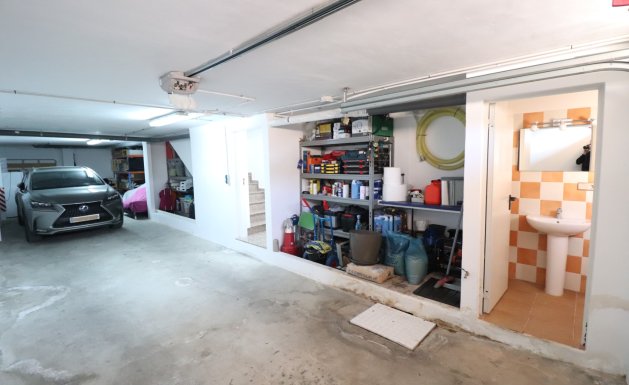 Herverkoop - Semi Detached - Redovan - Redovan - Town