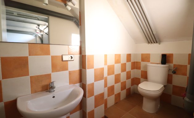 Herverkoop - Semi Detached - Redovan - Redovan - Town