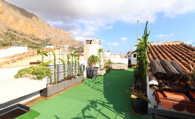 Herverkoop - Semi Detached - Redovan - Redovan - Town