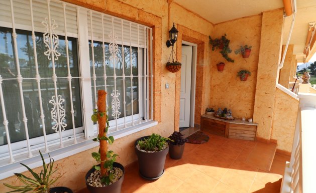 Herverkoop - Semi Detached - Redovan - Redovan - Town