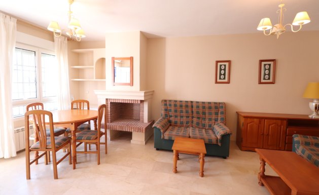 Herverkoop - Chalet - Orihuela Costa - Villamartin