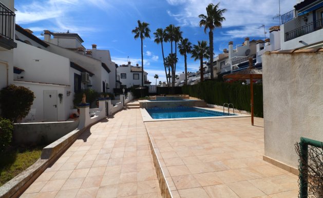 Herverkoop - Chalet - Orihuela Costa - Villamartin