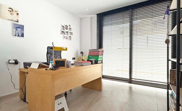 Herverkoop - Detached House / Villa - Orihuela Costa - Villamartín