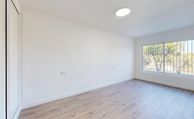 Herverkoop - Chalet - Orihuela Costa - Villamartín