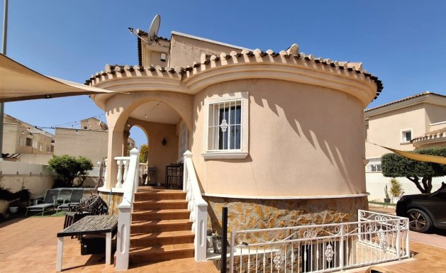 Resale - Villa Detached - Ciudad Quesada - Dona Pepa