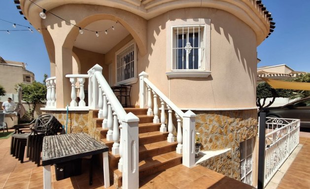 Resale - Villa Detached - Ciudad Quesada - Dona Pepa