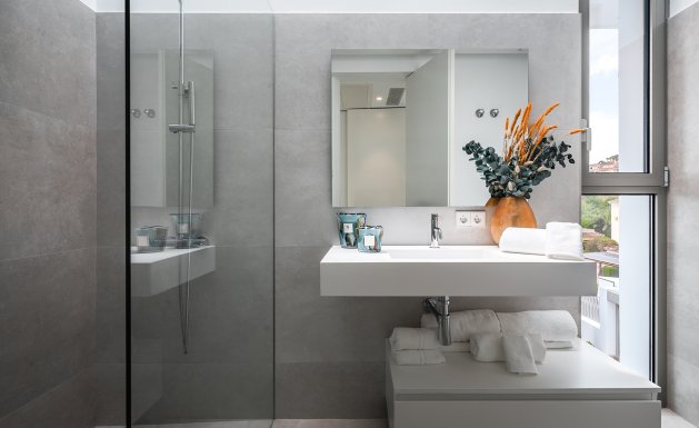 Obra nueva - Villa - El Paraíso