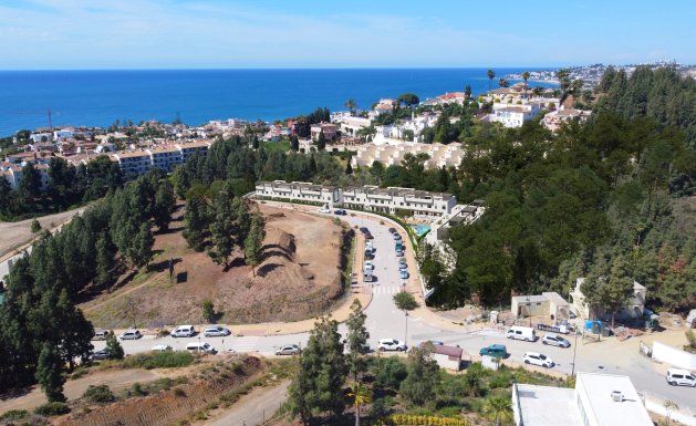Obra nueva - Terraced - Las Lagunas de Mijas