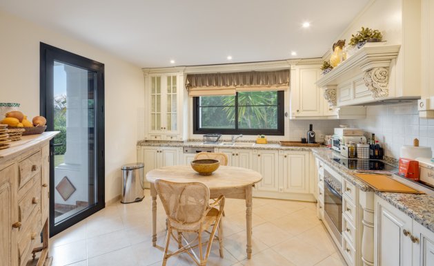 Obra nueva - Villa - Benahavís