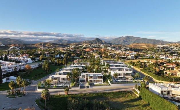 Obra nueva - Villa - Estepona